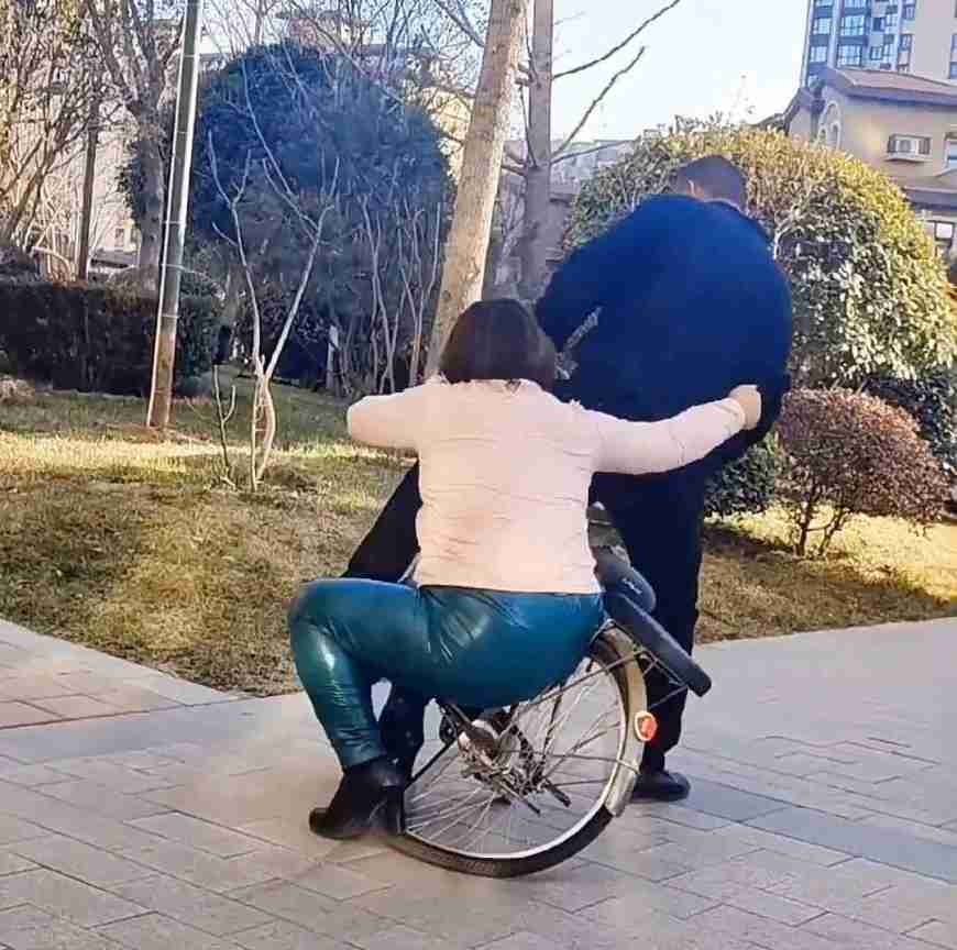 神回复黑猫看你那亖出没出息 配图7