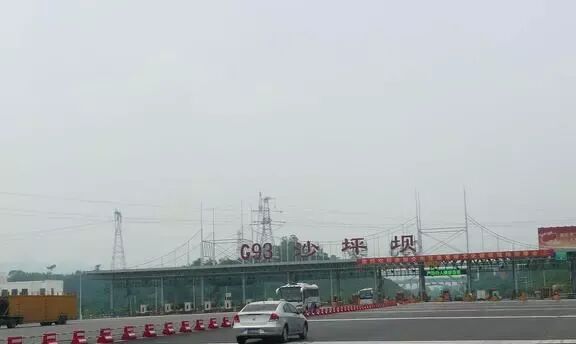 专家建议取消高速过路费费用分摊到油费中车主建议取消专家 配图2