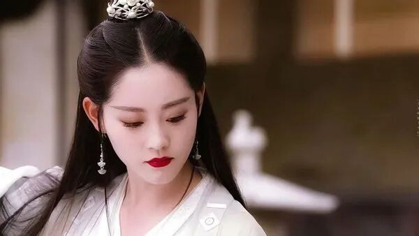 终于来大瓜甜美小花为资源竟搭上已婚咖位大男演员偷偷产子 配图8