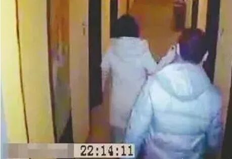 约炮用力过猛女子当场去世男子被判两年 配图2