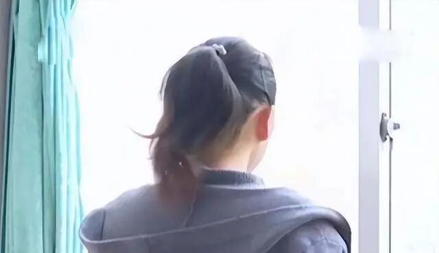 已婚女子与两男子洗鸳鸯浴事后视频被爆女子我已身败名裂 配图2