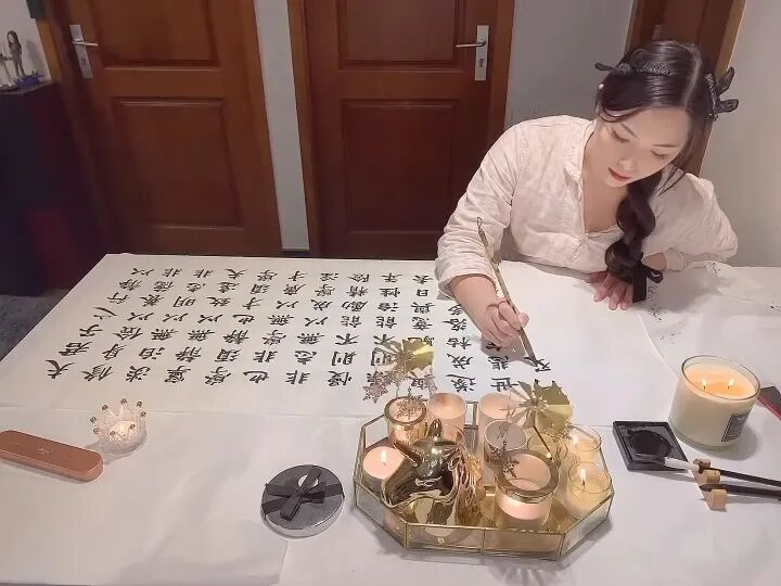 香港最强爷孙恋72岁TVB老戏骨宣布36岁女友获全部家产 配图14