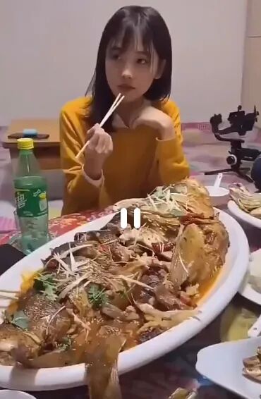 我这个人很专一从头到尾都是馋你身子