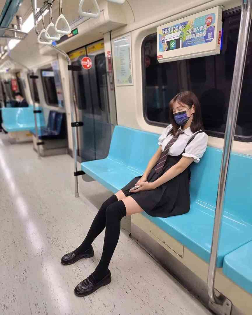 听说你喜欢黑丝诱惑 配图4